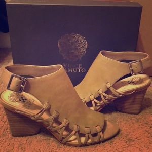 Vince Camuto Urban Lux Shoes